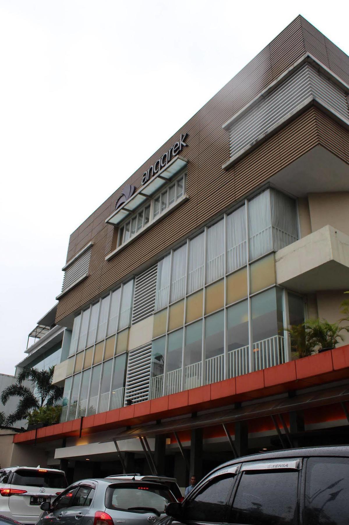 Anggrek Shopping Hotel Bandung Bagian luar foto